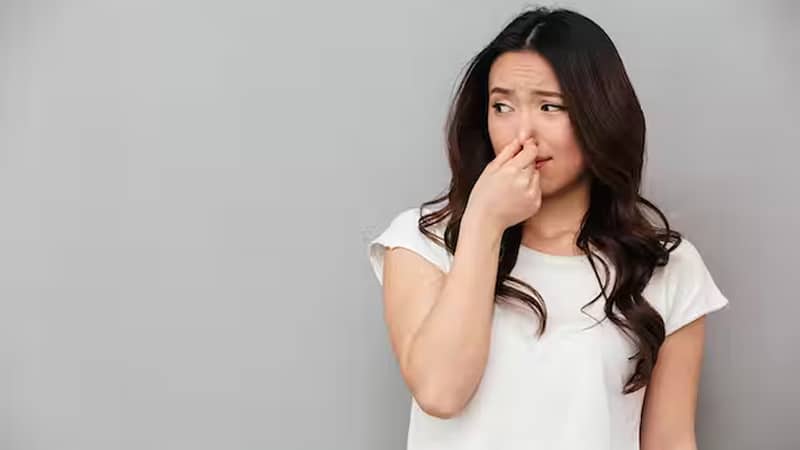 درمان بوی بد مقعد چیست + ۱۰ بیماری عامل و علت بوی بد باسن